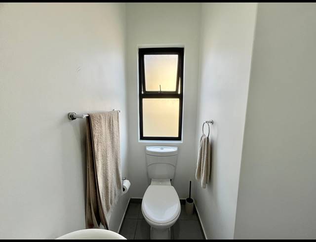 1 BEDROOM APARTMENT TO LET IN SHEFFIELD BEACH